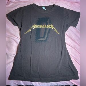brown and gold metallica tee